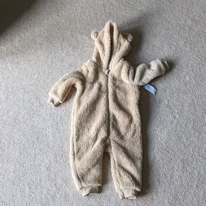 Old Navy fleece bear onesie NWT